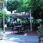 Mola Hotel 3*