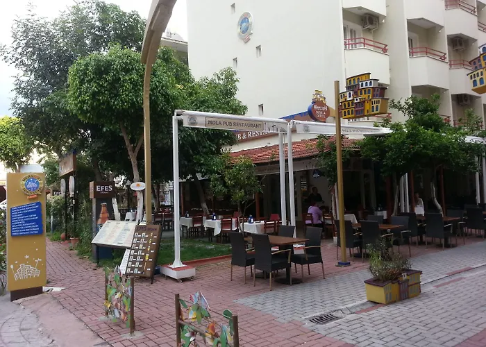 Hotel Mola